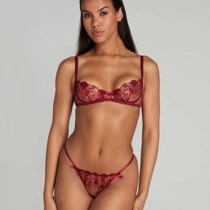 Agent Provocateur Jayce Lingerie Set (34A bra and size 2 thong)